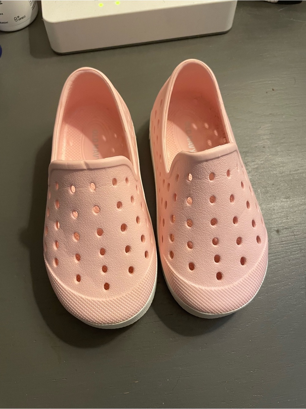 Old Navy Toddler Slip-On Sneakers in Light Pink with White Sole - Picture 3 of 10